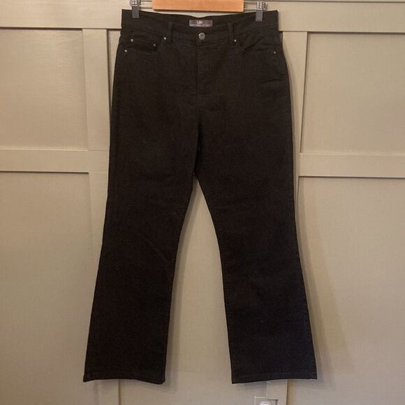𝅺LEVI'S Perfectly Slimming 512 Bootcut High Rise Jeans in Black Size 12 S - Picture 1 of 6